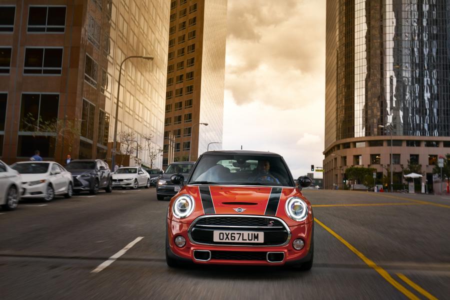  Mini Cooper S (F56) 2018 года  (WW) (фото 77 из 196)